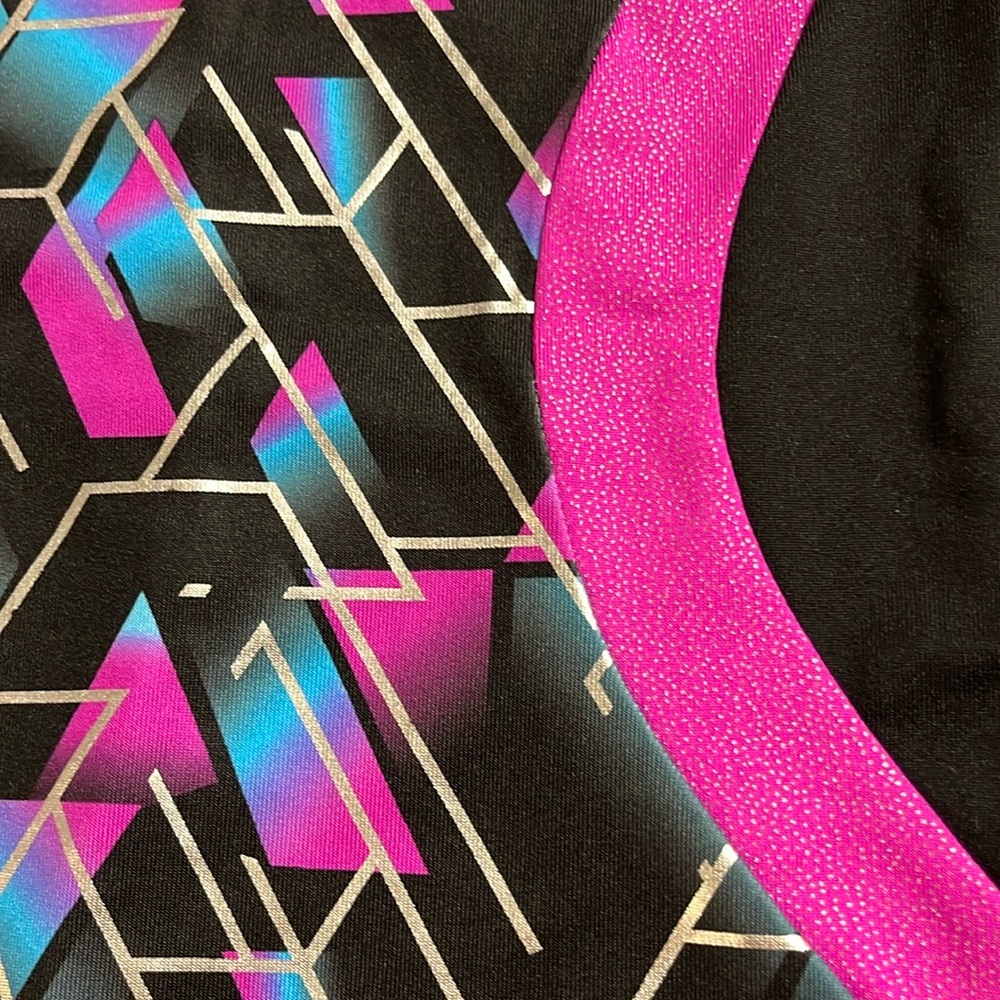 Girls Daskin Freestyle Bodysuit Leotard Gymmastics Geometric One Piece. SIZE 7/8 - Picture 6 of 8